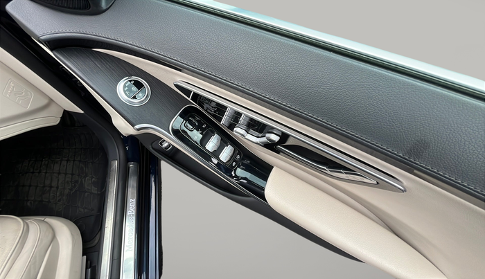 2022 Mercedes Benz S Class S350d, Diesel, Automatic, 30,296 km, Driver Side Door Panel Controls