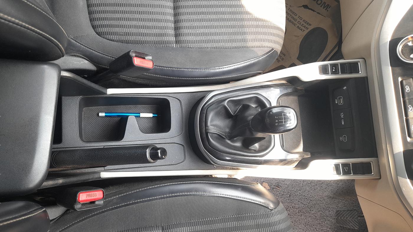 2022 KIA CARENS PRESTIGE 1.5 DIESEL 7 STR, Diesel, Manual, 96,007 km, Gear Lever