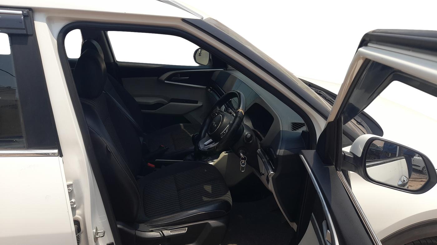 2022 KIA CARENS PRESTIGE 1.5 DIESEL 7 STR, Diesel, Manual, 96,007 km, Right Side Front Door Cabin