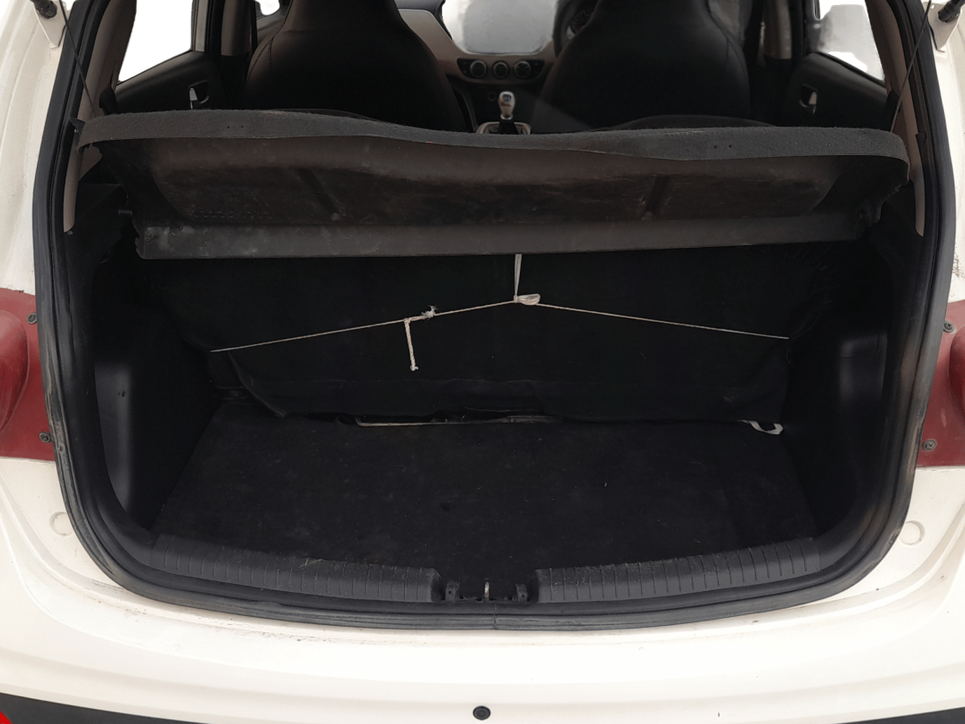 2018 Hyundai Grand i10 SPORTZ 1.2 KAPPA VTVT, Petrol, Manual, 78,296 km, Boot Inside