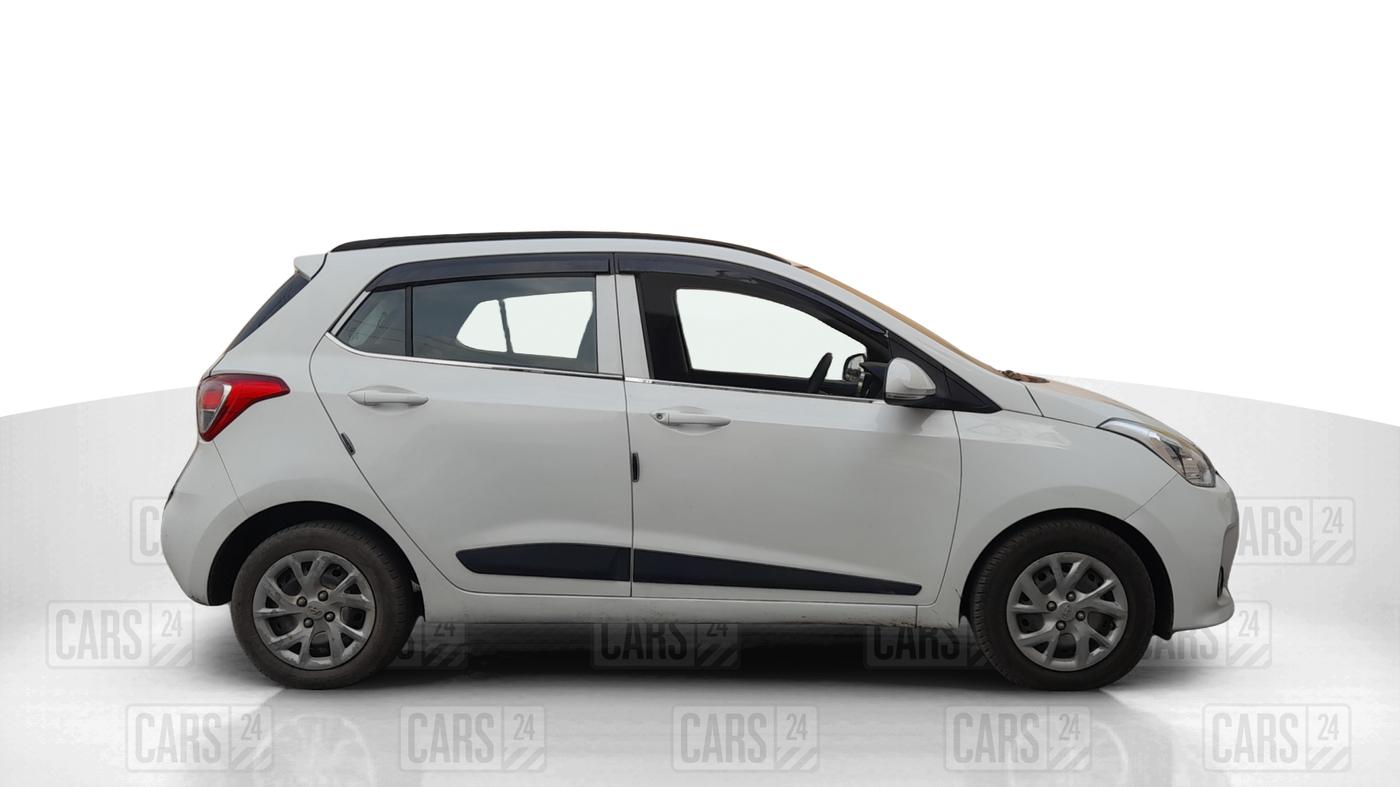 2018 Hyundai Grand i10 SPORTZ 1.2 KAPPA VTVT, Petrol, Manual, 78,296 km, Right Side View