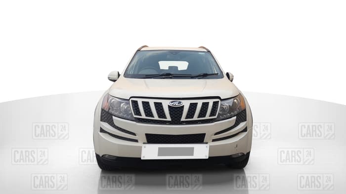 2014 Mahindra XUV500 W8, Diesel, Manual, 85,236 km, Front