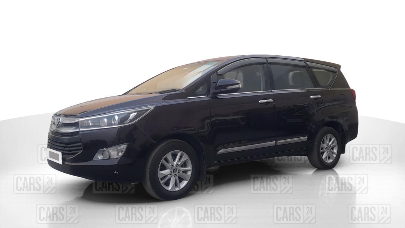 2017 Toyota Innova Crysta 2.4 VX 7 STR, Diesel, Manual, 69,368 km, Left Front Diagonal