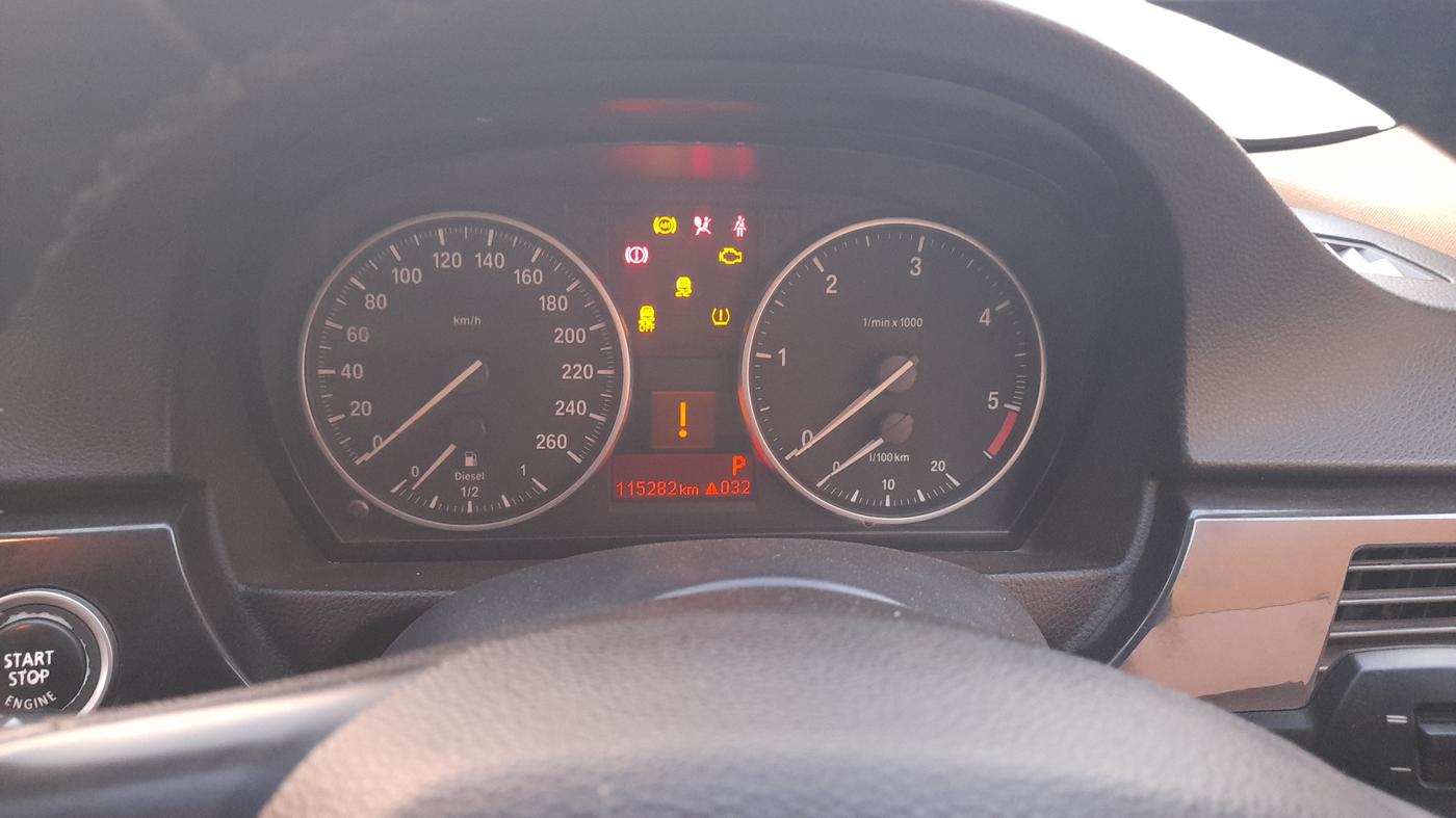 2012 BMW 3 Series 320d, Diesel, Automatic, 1,15,282 km, Odometer Image