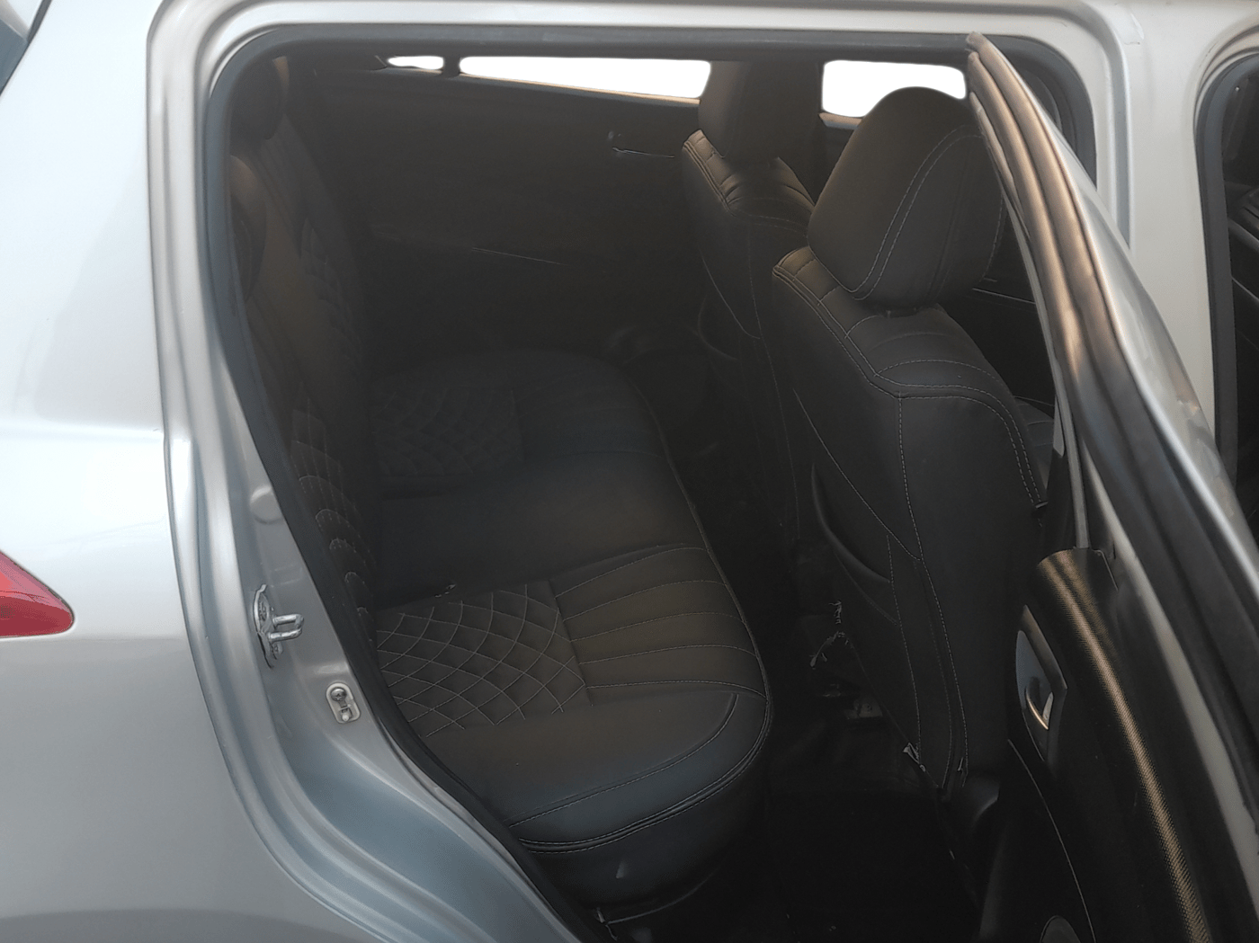 2014 Maruti Swift ZDI, Diesel, Manual, 80,316 km, Right Side Rear Door Cabin