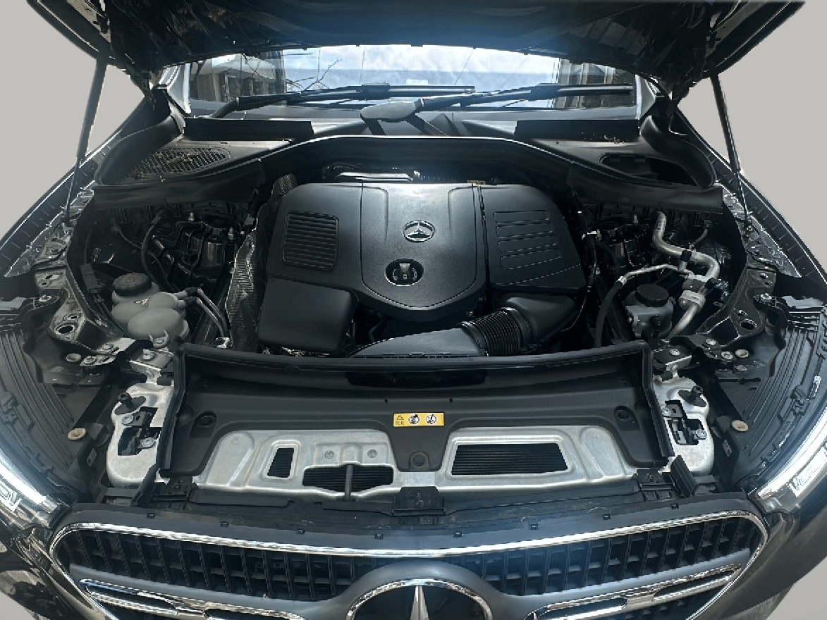 2023 Mercedes Benz GLC CLASS 300 4MATIC, Petrol, Automatic, 19,536 km, Open Bonnet