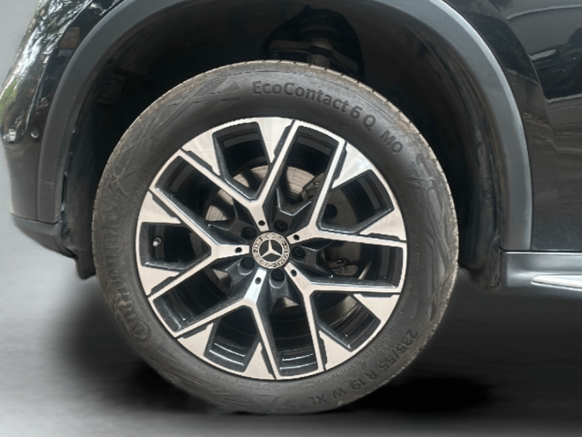 2023 Mercedes Benz GLC CLASS 300 4MATIC, Petrol, Automatic, 19,536 km, Left Front Wheel