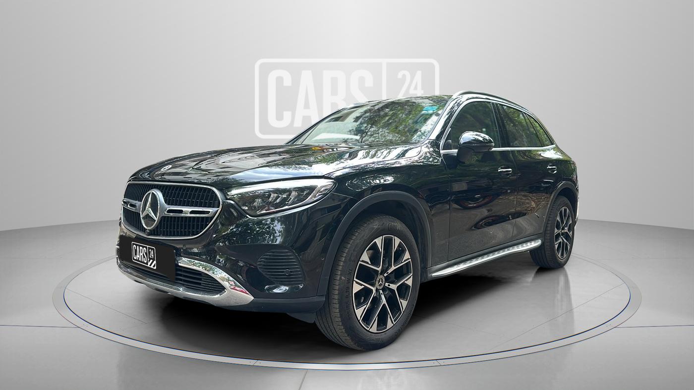 2023 Mercedes Benz GLC CLASS 300 4MATIC, Petrol, Automatic, 19,536 km, Left Front Diagonal