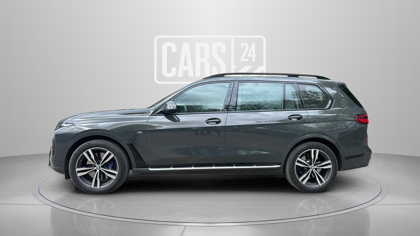2024 BMW X7 xDrive40d M Sport, Diesel, Automatic, 22,000 km, Left Side