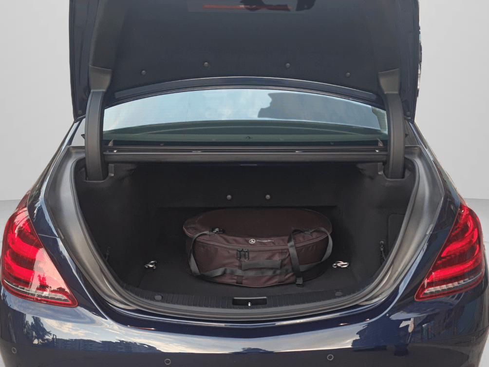 2018 Mercedes Benz S Class S 450, Petrol, Automatic, 35,085 km, Boot Inside