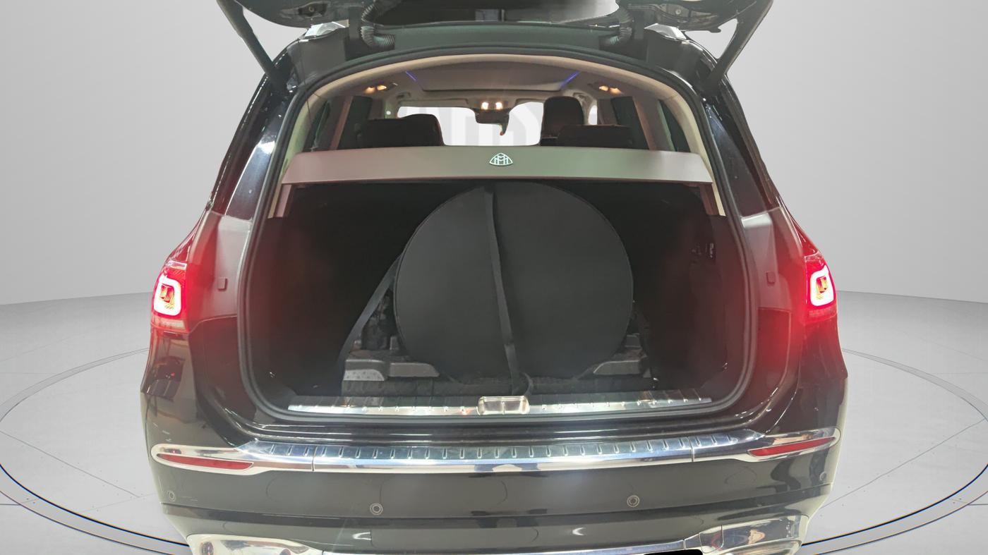 2022 Mercedes Benz MAYBACH GLS 600 4MATIC, Petrol, Automatic, 9,303 km, Boot Inside