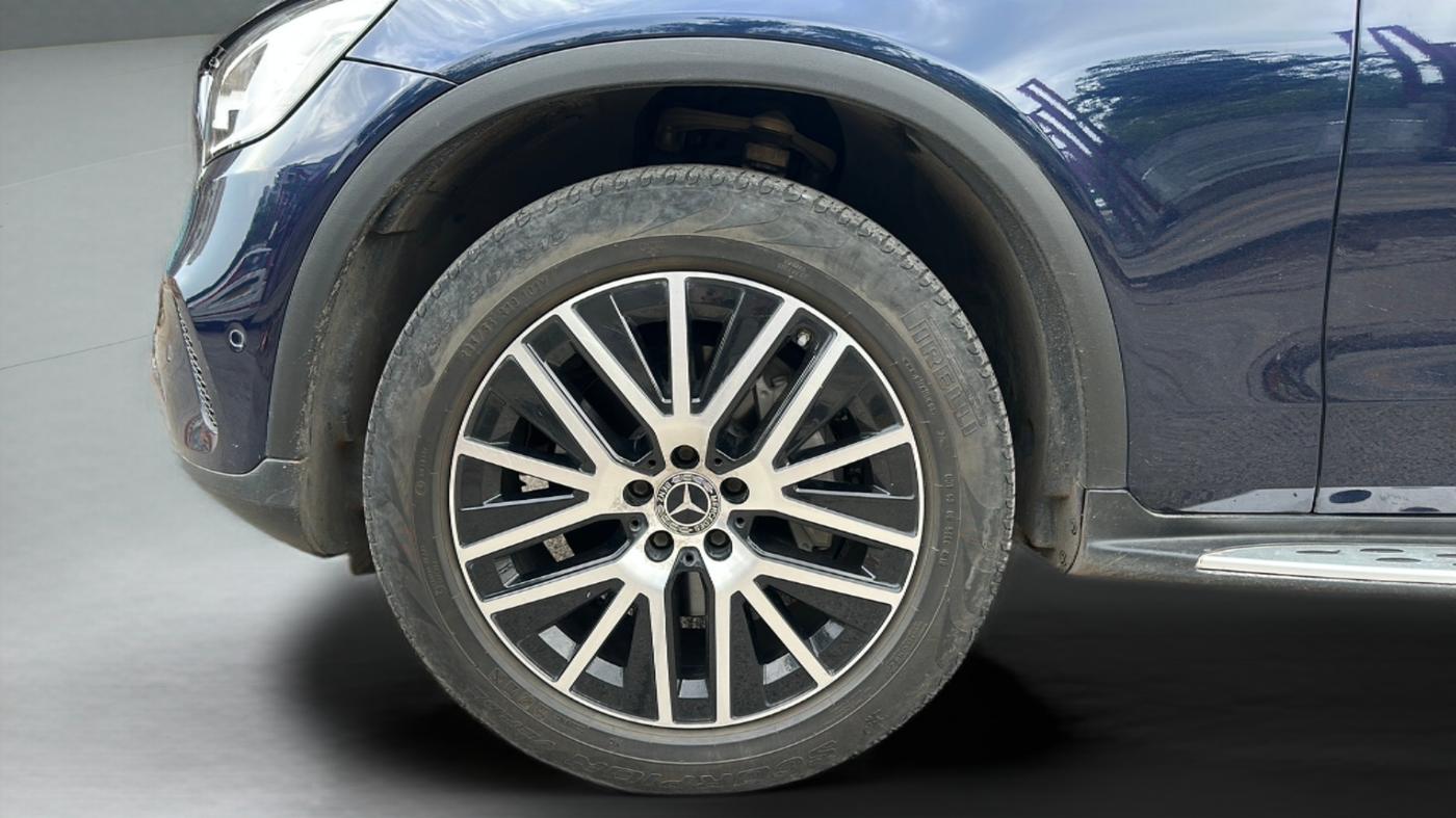 2020 Mercedes Benz GLC CLASS 220d 4MATIC , Diesel, Automatic, 29,179 km, Left Front Wheel