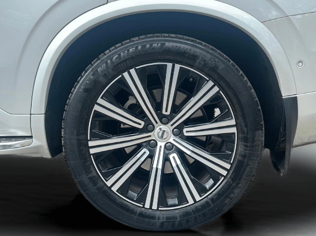 2024 Volvo XC 90 B6 INSCRIPTION, Petrol, Automatic, 3,000 km, Left Rear Wheel
