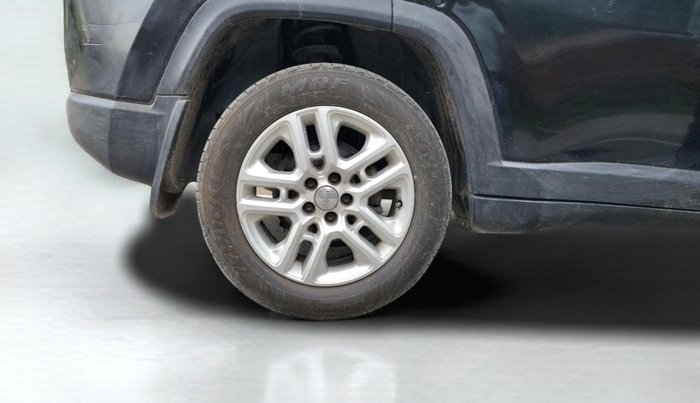 2018 Jeep Compass LIMITED 2.0 DIESEL, Diesel, Manual, 1,23,355 km, Right Rear Wheel