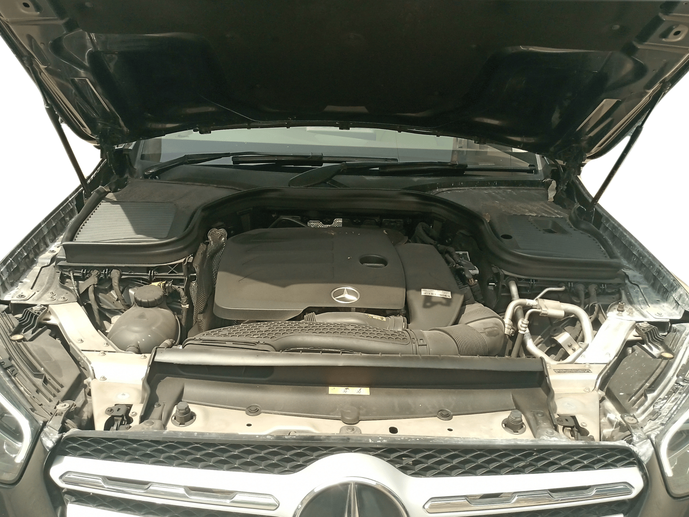 2020 Mercedes Benz GLC CLASS 200 PROGASSIVE, Petrol, Automatic, 41,000 km, Open Bonnet