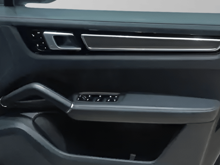 2019 Porsche Cayenne E-HYBRID, Hybrid, Automatic, 50,965 km, Driver Side Door Panel Controls