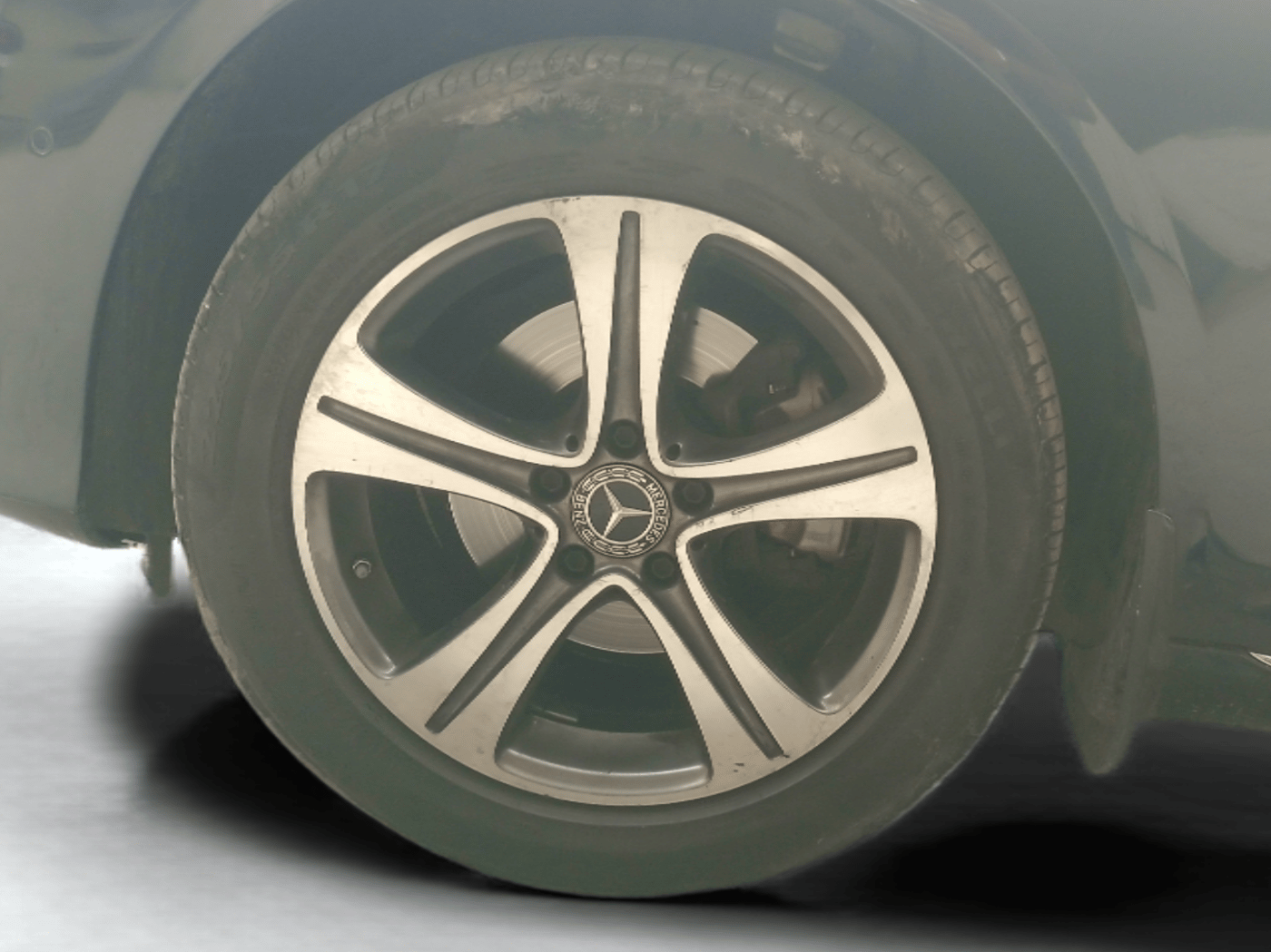 2018 Mercedes Benz E Class E 200 AVANTGARDE, Petrol, Automatic, 96,300 km, Left Front Wheel