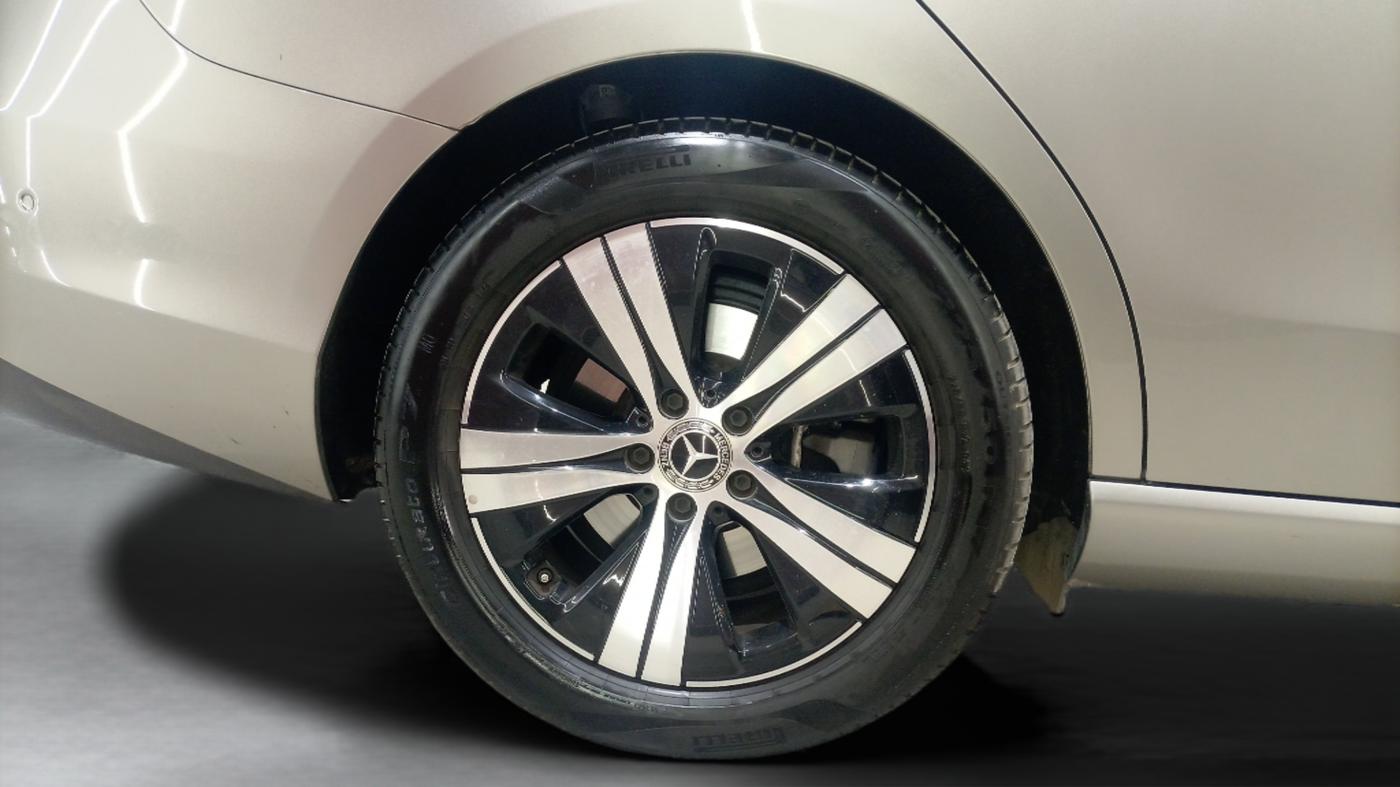 2023 Mercedes Benz C Class C 200, Petrol, Automatic, 12,956 km, Right Rear Wheel