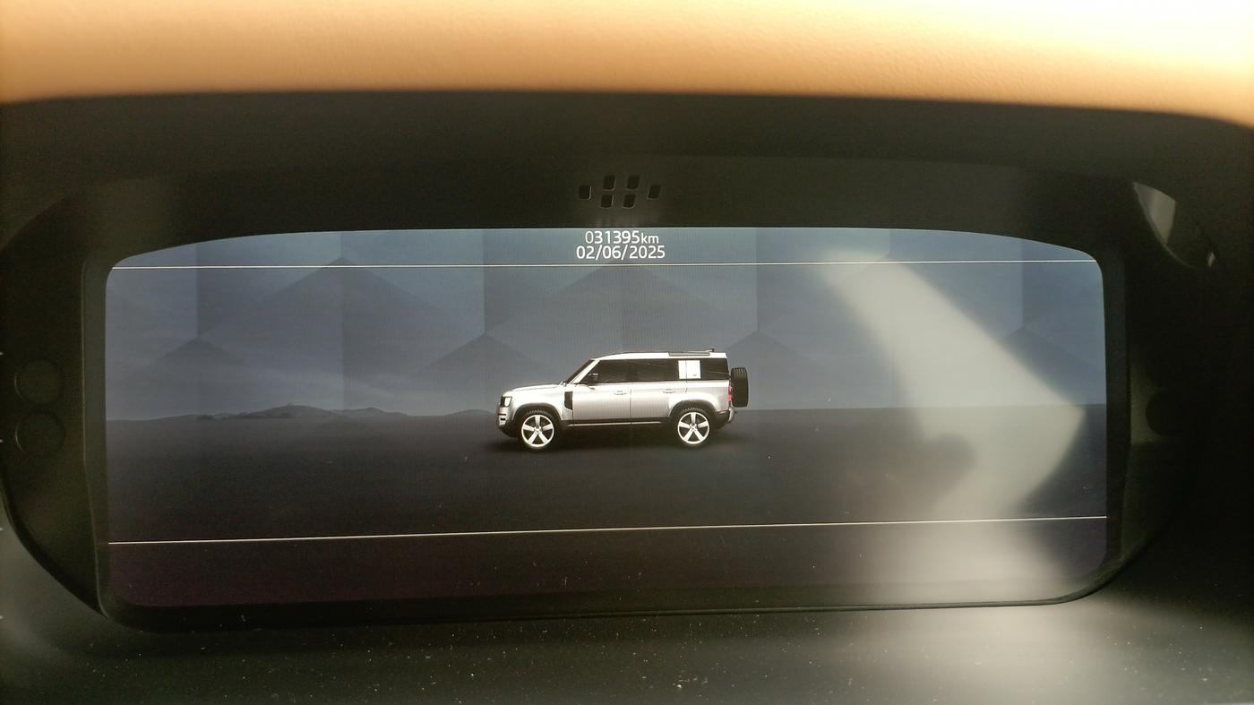 2022 Landrover DEFENDER 110 HSE 2.0 PETROL, Petrol, Automatic, 31,395 km, Odometer Image