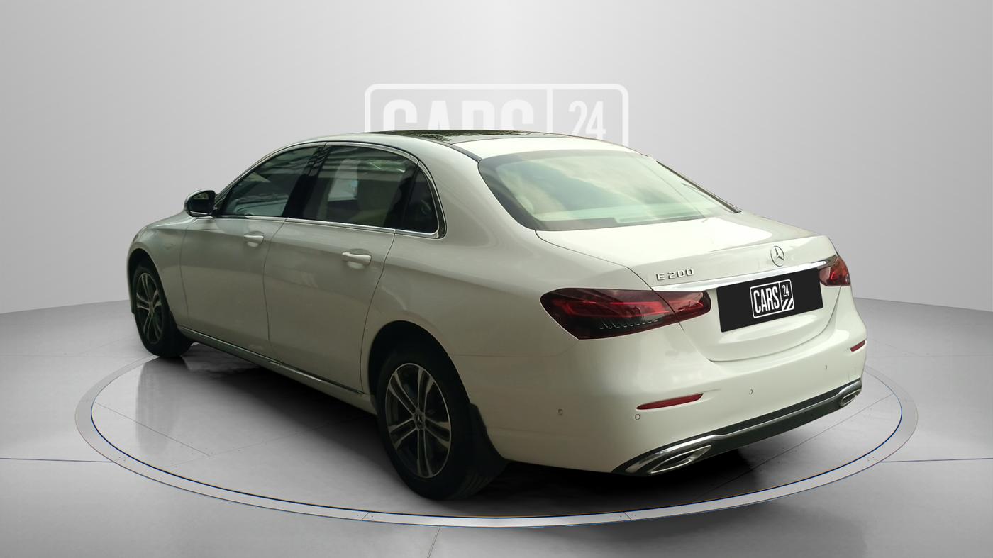 2021 Mercedes Benz E Class E 200 EXCLUSIVE, Petrol, Automatic, 43,164 km, Left Back Diagonal