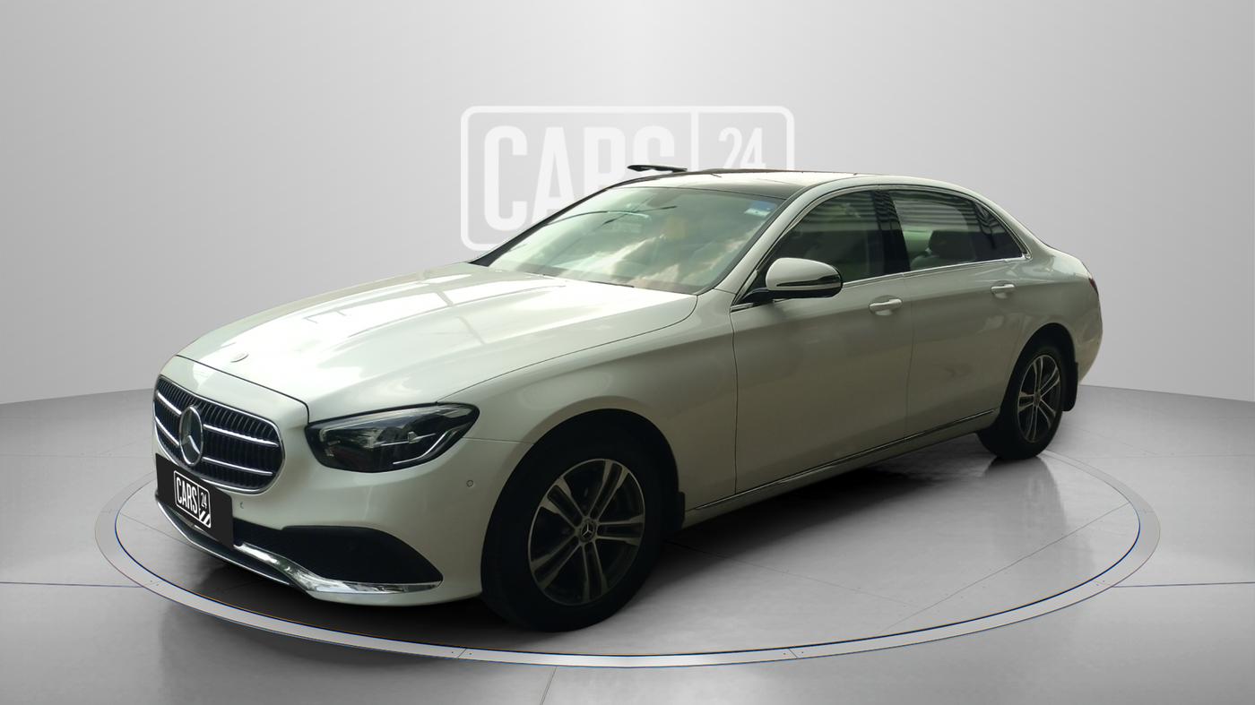 2021 Mercedes Benz E Class E 200 EXCLUSIVE, Petrol, Automatic, 43,164 km, Left Front Diagonal
