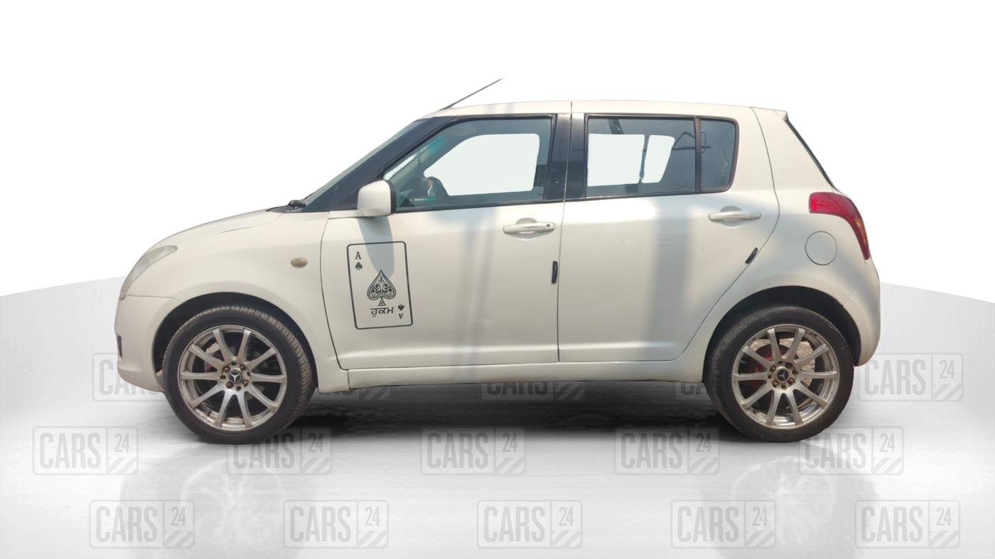 2009 Maruti Swift VDI, Diesel, Manual, 95,296 km, Left Side
