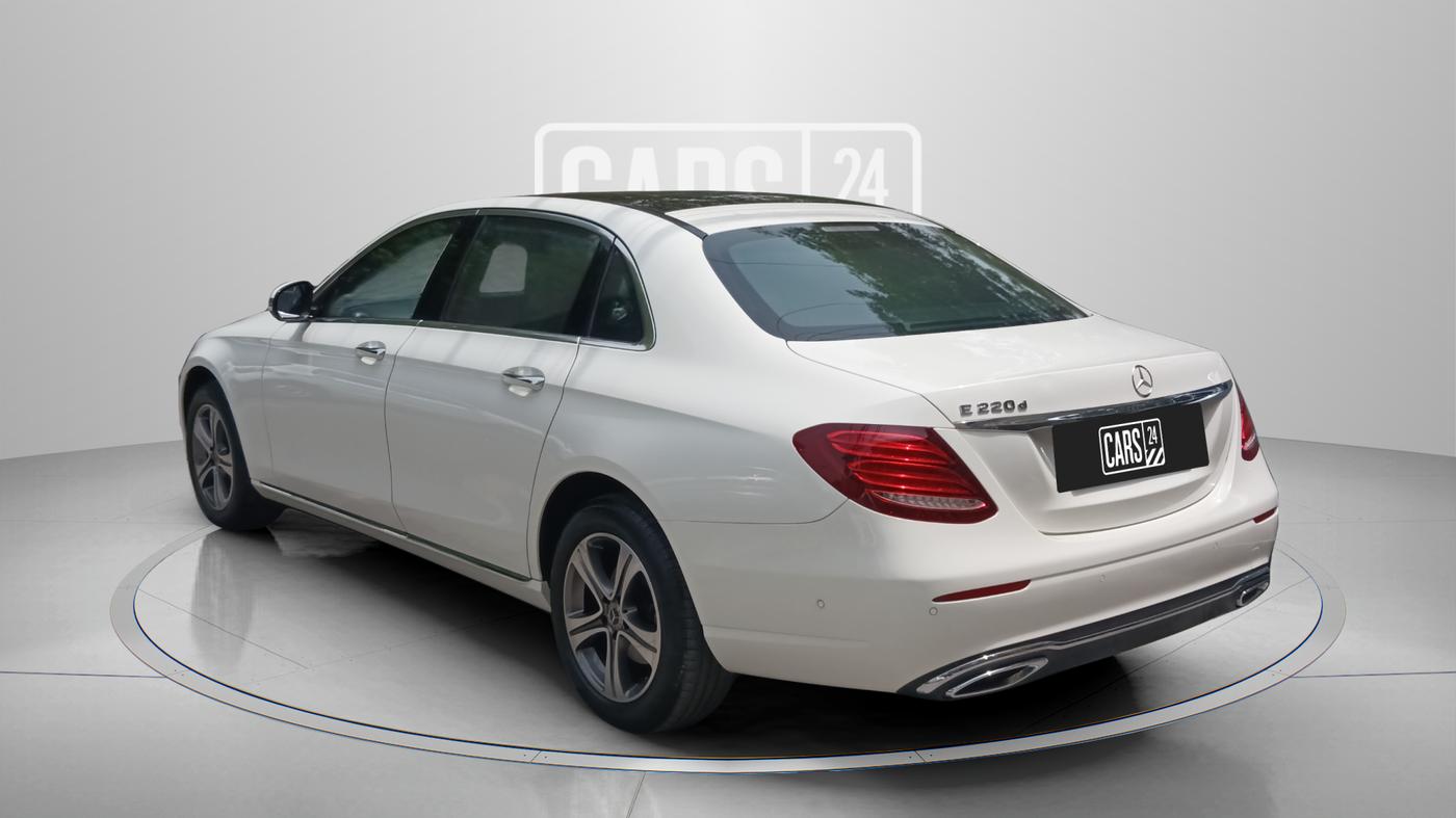 2018 Mercedes Benz E Class E 220 CDI AVANTGARDE, Diesel, Automatic, 31,672 km, Left Back Diagonal