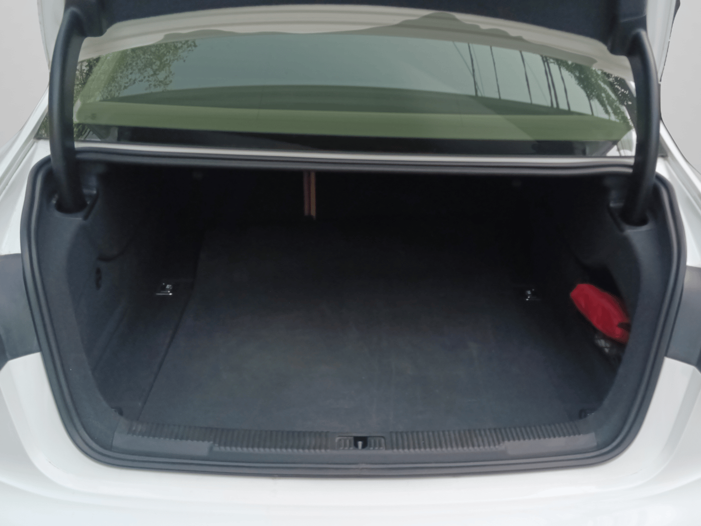 2015 Audi A6 35 TDI S LINE, Diesel, Automatic, 42,000 km, Boot Inside