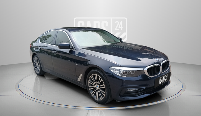 2018 BMW 5 Series 530 i sports line, Petrol, Automatic, 38,500 km, Right Front Diagonal