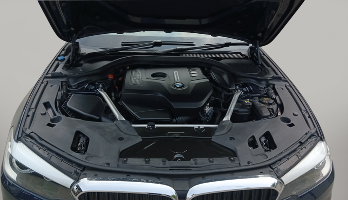 2018 BMW 5 Series 530 i sports line, Petrol, Automatic, 38,500 km, Open Bonnet