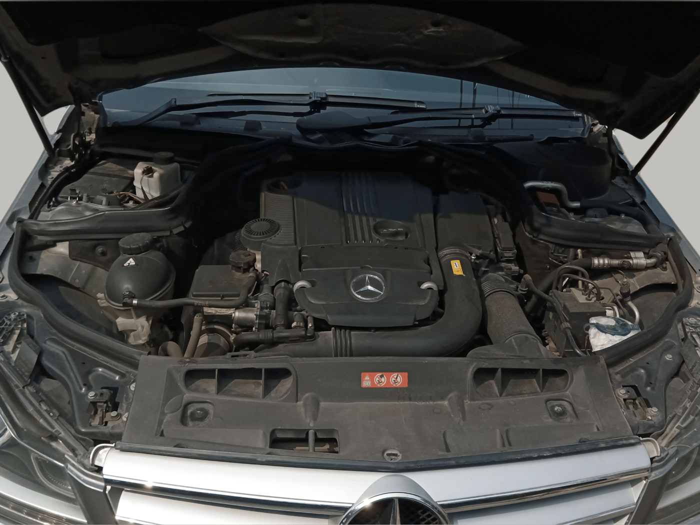 2011 Mercedes Benz C Class 200 CGI AVANTGARDE, Petrol, Automatic, 36,500 km, Open Bonnet