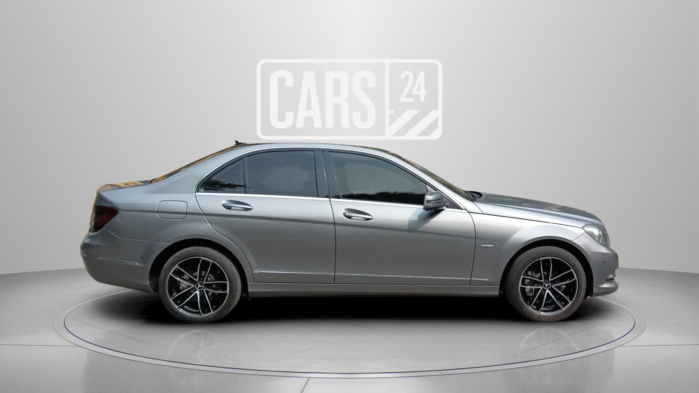 2011 Mercedes Benz C Class 200 CGI AVANTGARDE, Petrol, Automatic, 36,500 km, Right Side View