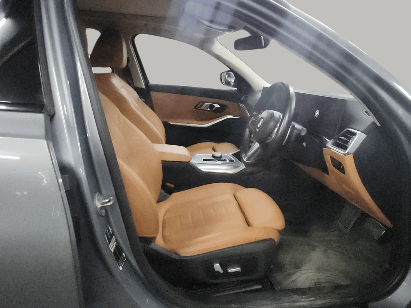 2023 BMW 3 SERIES GRAN LIMOUSINE 330Li M Sport, Petrol, Automatic, 8,237 km, Right Side Front Door Cabin