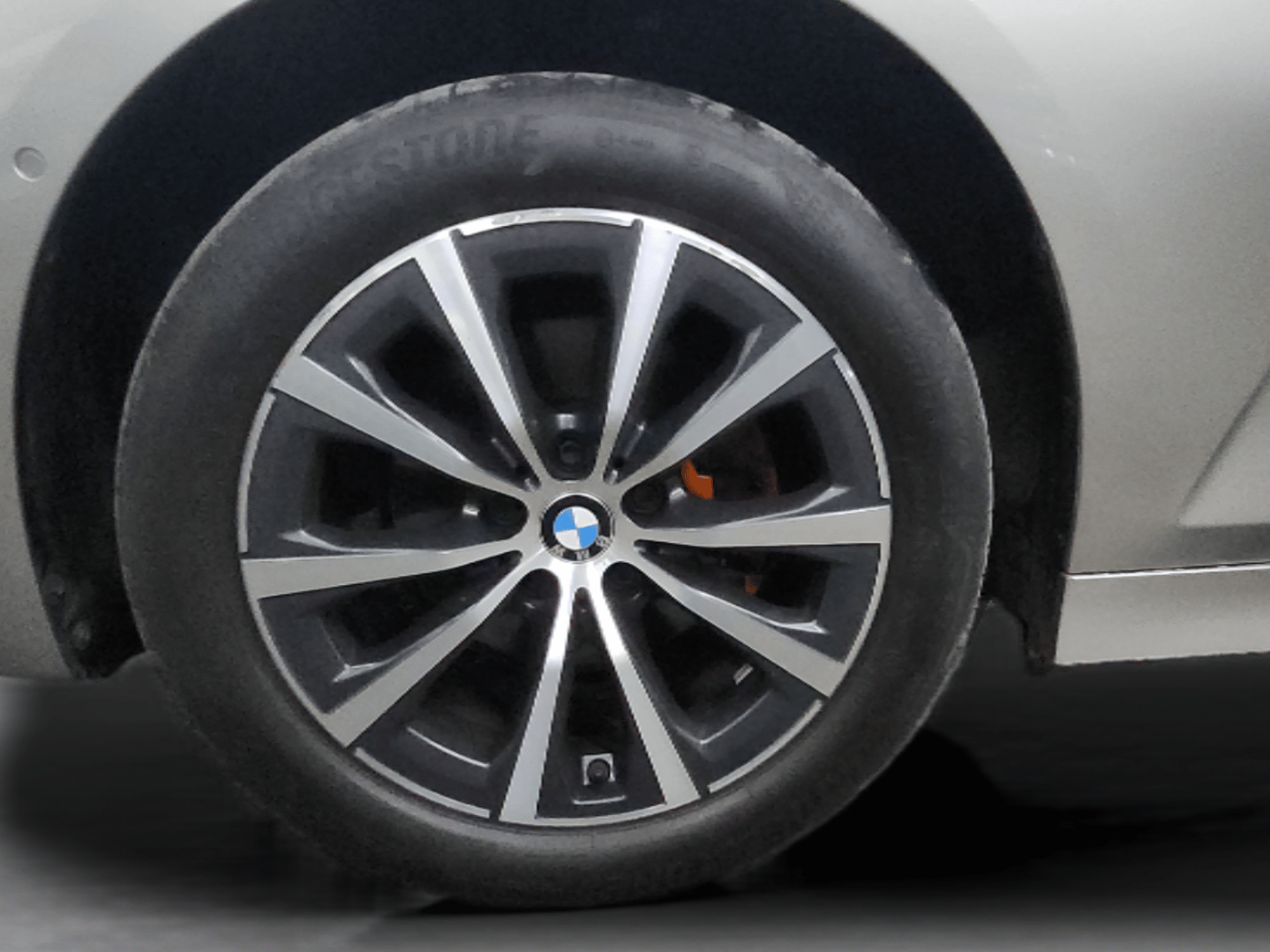 2021 BMW 3 SERIES GRAN LIMOUSINE 320D LUXURY LINE, Diesel, Automatic, 44,255 km, Left Front Wheel