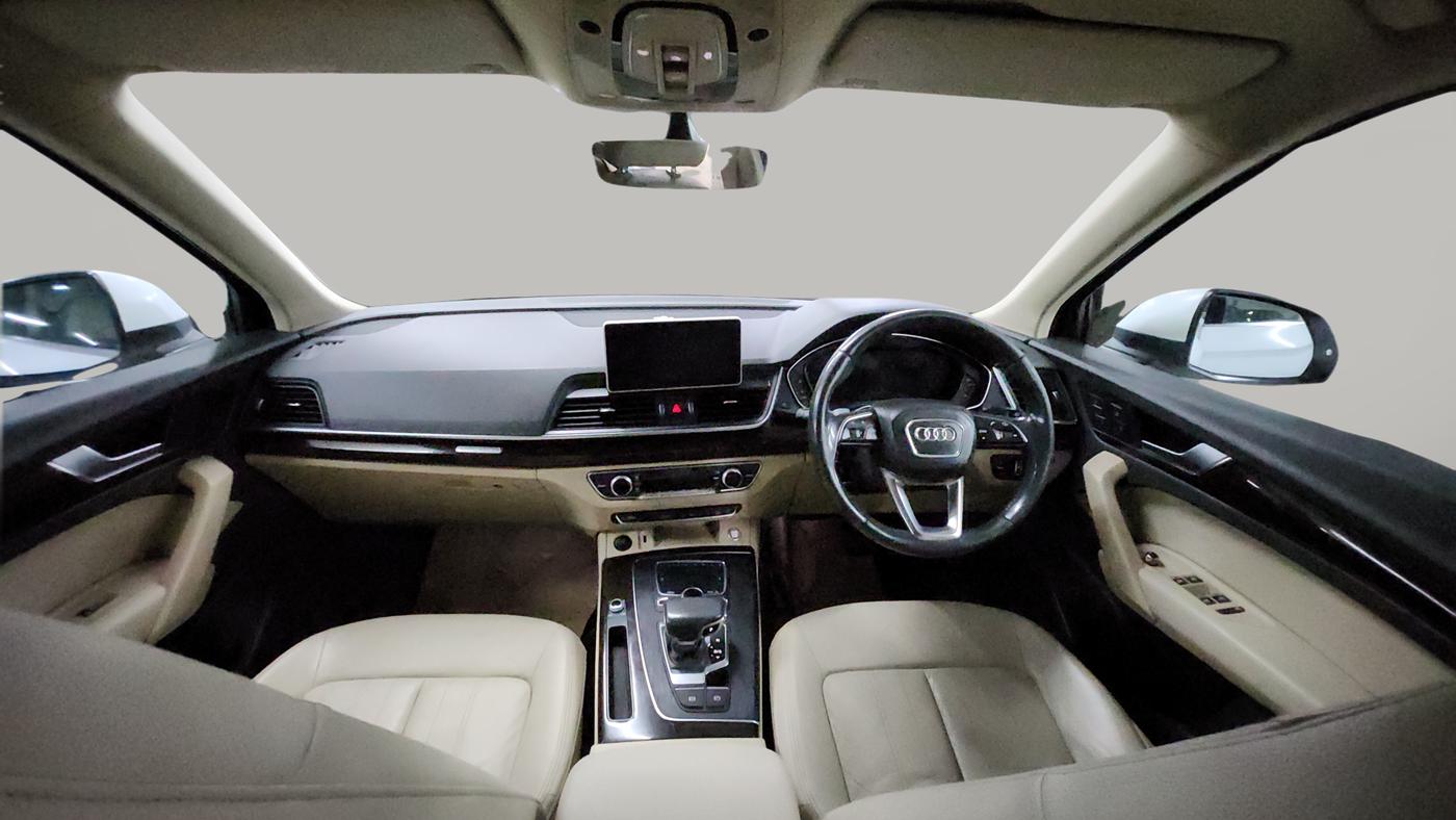 2019 Audi Q5 40 TDI TECHNOLOGY, Diesel, Automatic, 75,000 km, Dashboard