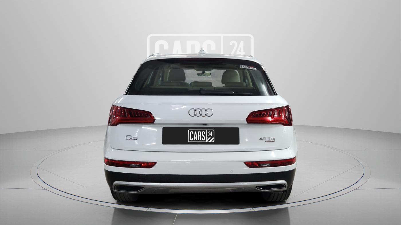 2019 Audi Q5 40 TDI TECHNOLOGY, Diesel, Automatic, 75,000 km, Back/Rear