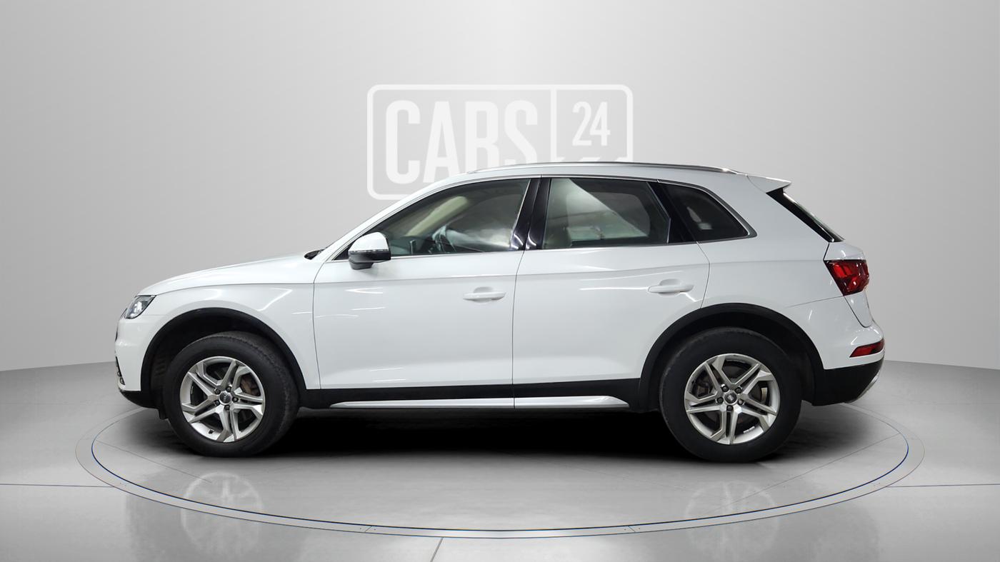 2019 Audi Q5 40 TDI TECHNOLOGY, Diesel, Automatic, 75,000 km, Left Side
