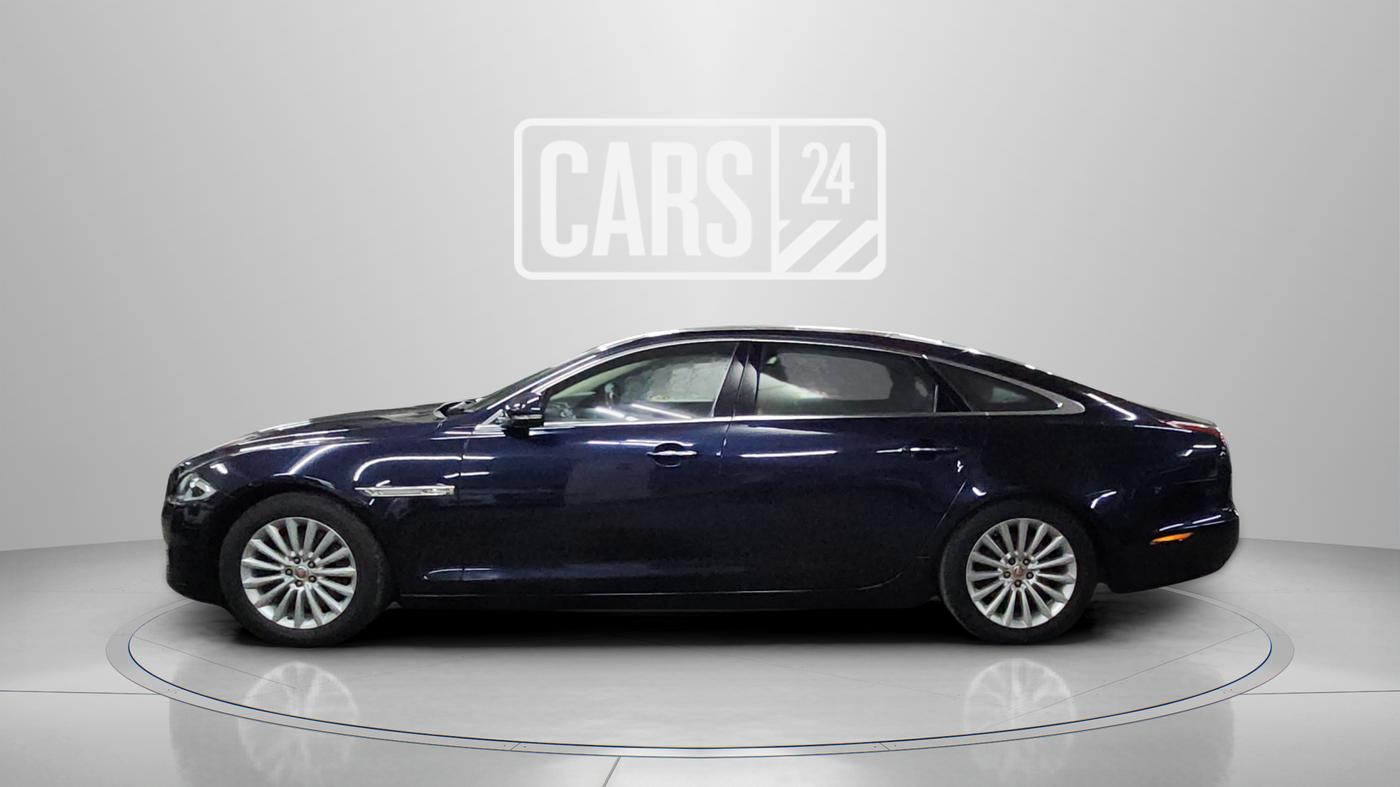 2018 Jaguar XJ L 3.0 V 6 PORTFOLIO, Diesel, Automatic, 28,000 km, Left Side