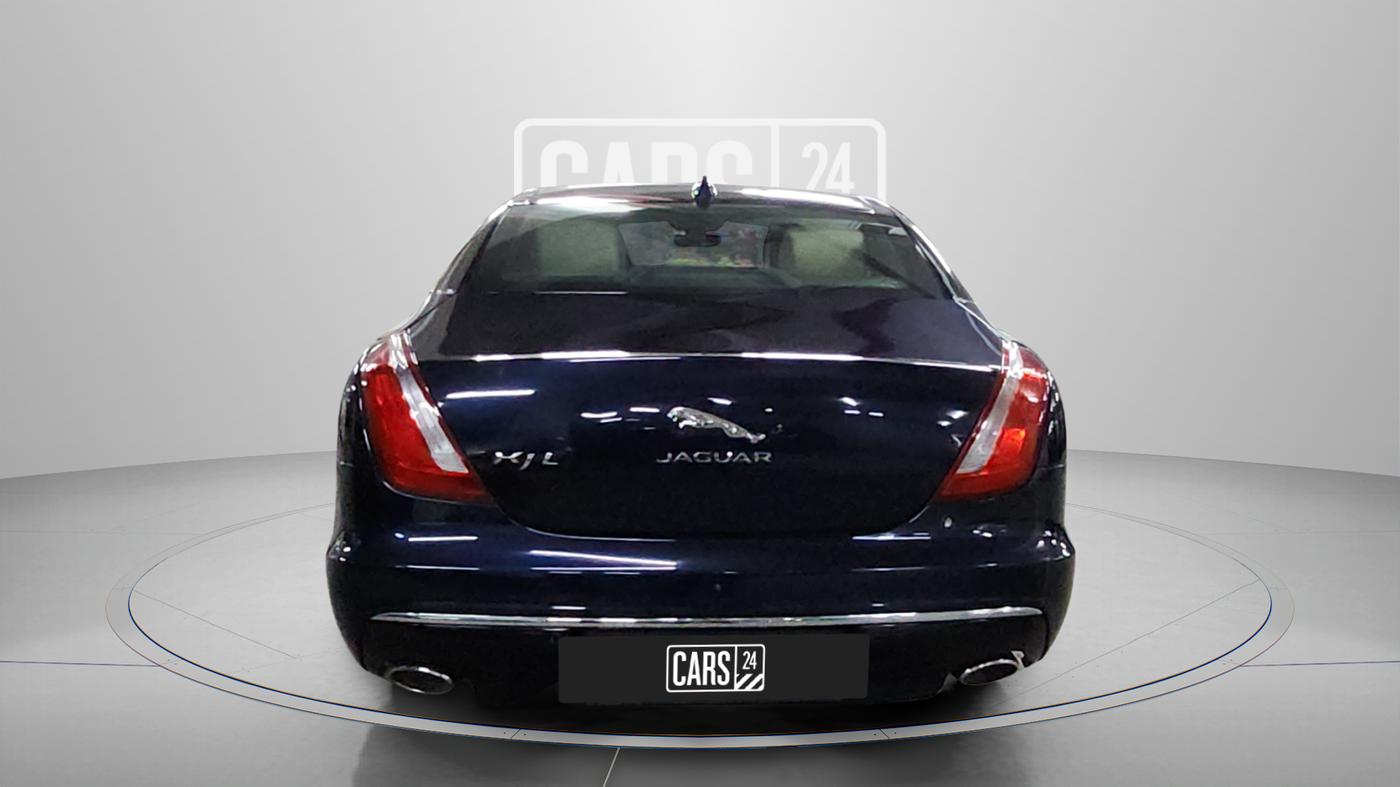 2018 Jaguar XJ L 3.0 V 6 PORTFOLIO, Diesel, Automatic, 28,000 km, Back/Rear