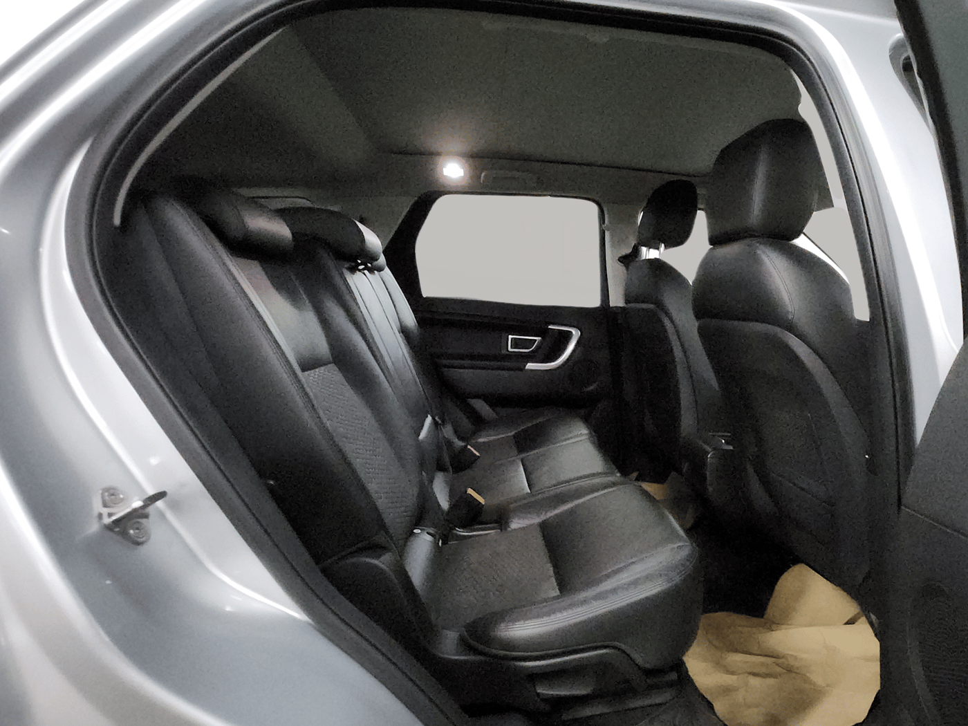 2019 Landrover DISCOVERY SPORT SE R-DYNAMIC 2.0 DIESEL, Diesel, Automatic, 40,531 km, Right Side Rear Door Cabin