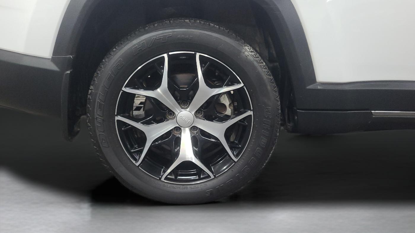 2022 Jeep MERIDIAN LIMITED (O) 4X2 AT, Diesel, Automatic, 14,000 km, Right Rear Wheel