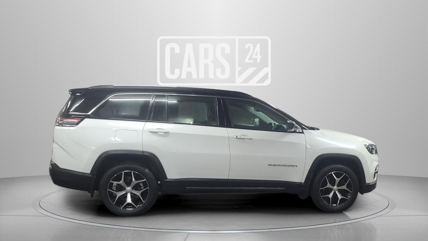 2022 Jeep MERIDIAN LIMITED (O) 4X2 AT, Diesel, Automatic, 14,000 km, Right Side View