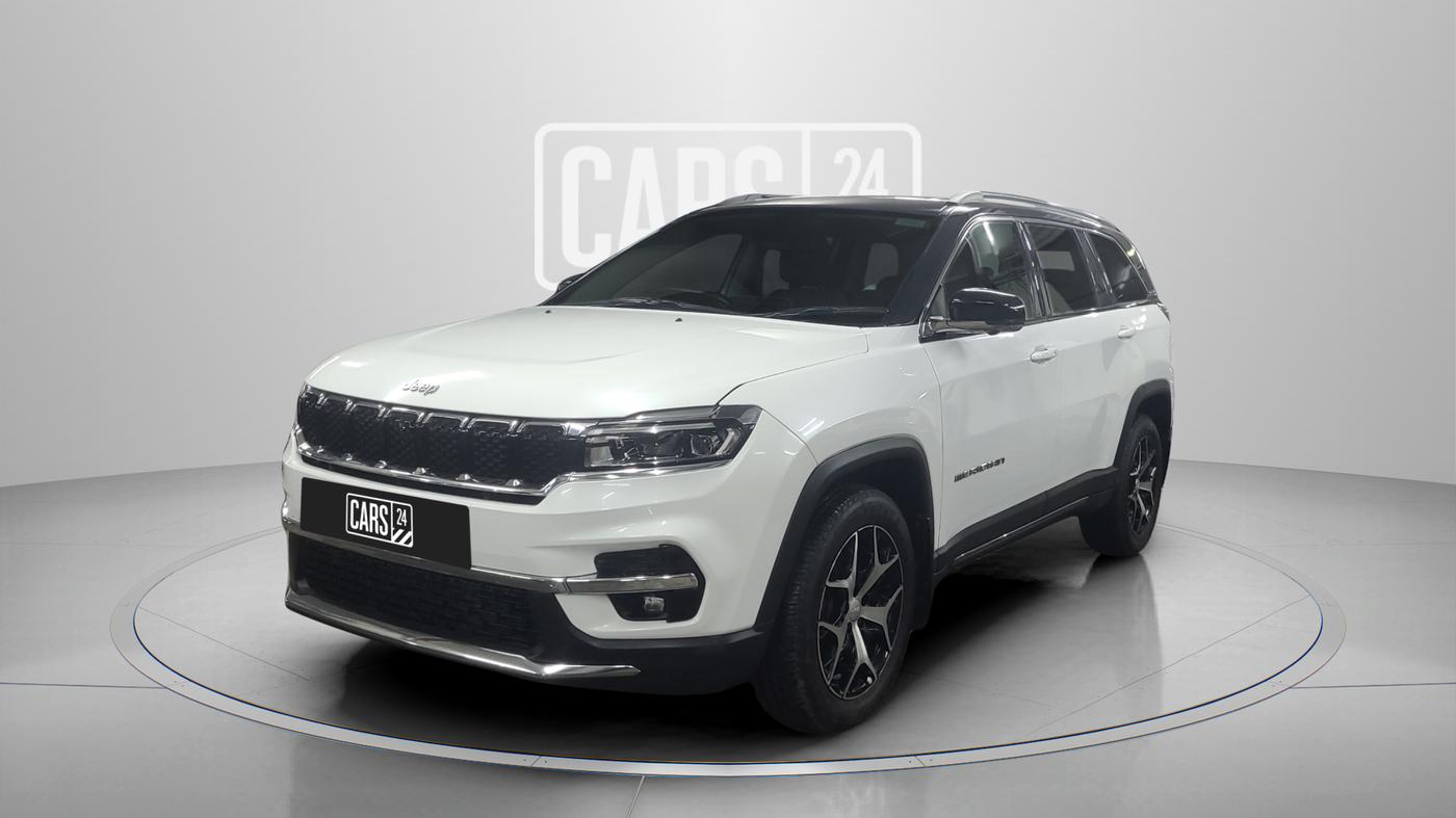 2022 Jeep MERIDIAN LIMITED (O) 4X2 AT, Diesel, Automatic, 14,000 km, Left Front Diagonal