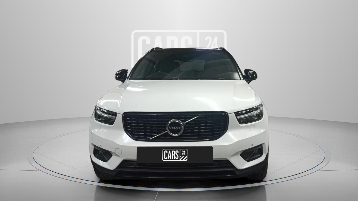 2021 Volvo XC 40 T4 R Design, Petrol, Automatic, 23,000 km, Front