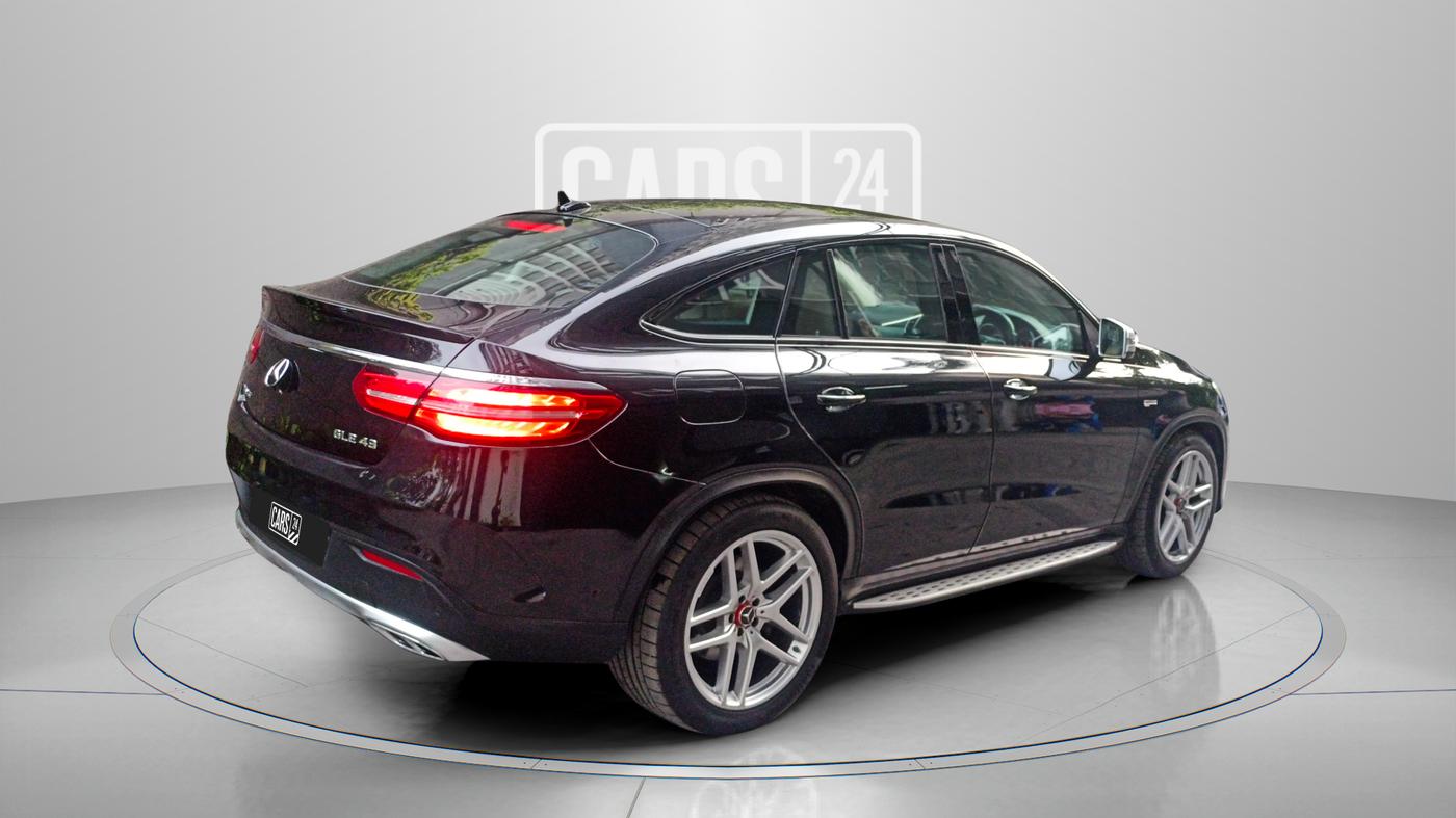 2018 Mercedes Benz GLE 450 AMG 4MATIC, Petrol, Automatic, 30,100 km, Right Back Diagonal