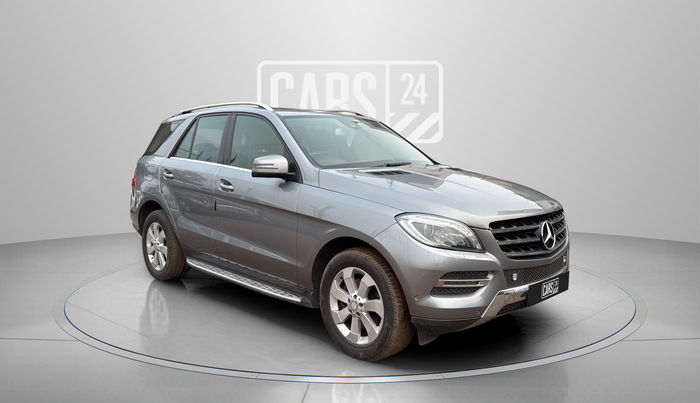 2015 Mercedes Benz M Class ML 250 CDI, Diesel, Automatic, 93,409 km, Right Front Diagonal