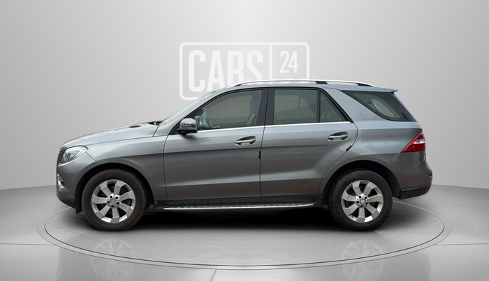 2015 Mercedes Benz M Class ML 250 CDI, Diesel, Automatic, 93,409 km, Left Side