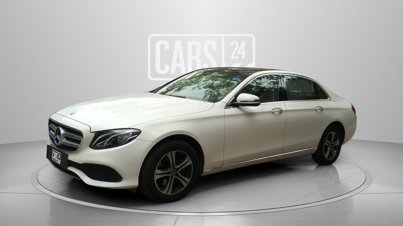 2019 Mercedes Benz E Class E 200 AVANTGARDE, Petrol, Automatic, 40,000 km, Left Front Diagonal