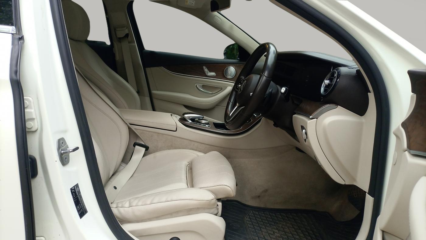 2019 Mercedes Benz E Class E 200 AVANTGARDE, Petrol, Automatic, 40,000 km, Right Side Front Door Cabin