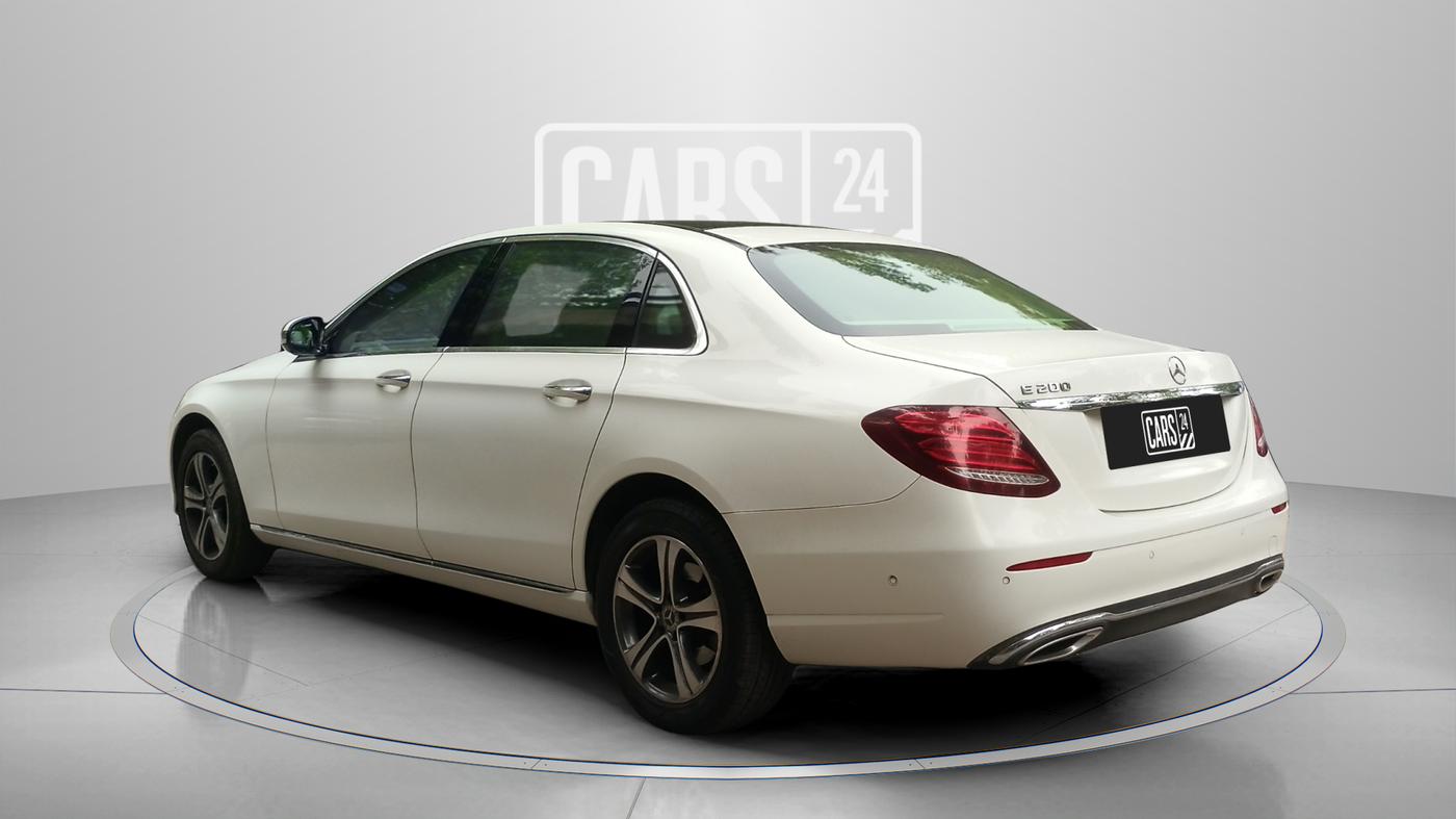 2019 Mercedes Benz E Class E 200 AVANTGARDE, Petrol, Automatic, 40,000 km, Left Back Diagonal
